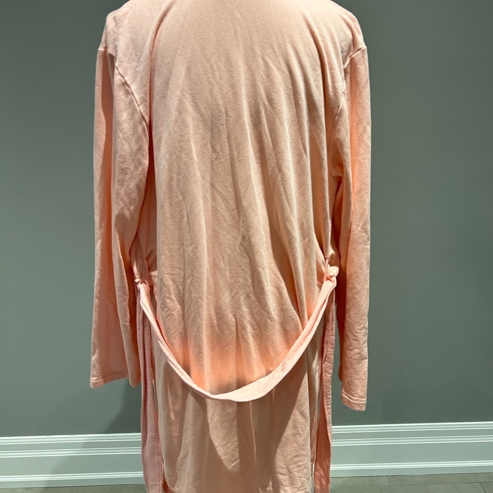 Women's Peach Robe - Picture 4 of 6